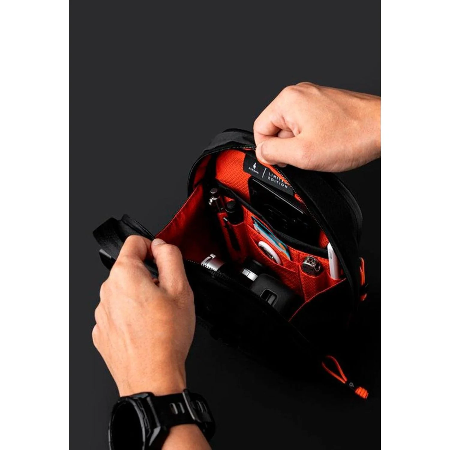 Thumb 4
